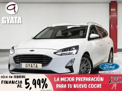 Begagnad Ford Focus Titanium 120 HK (88 kW) 2019 Vit Kombi