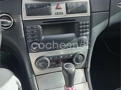 Usado Mercedes CLK280 Avantgarde 231 CV (169 kW) 2006 Gris / plata Coupe