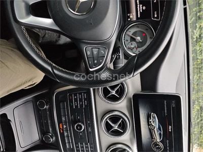 Gris / plata Usado 2016 Mercedes CLA220 Shooting Brake Familiar | 18.000 € (Super precio)