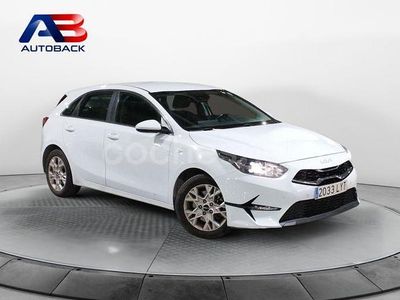 Blanco Usado 2022 Kia Ceed Utilitario | 12.150 € (Precio justo)