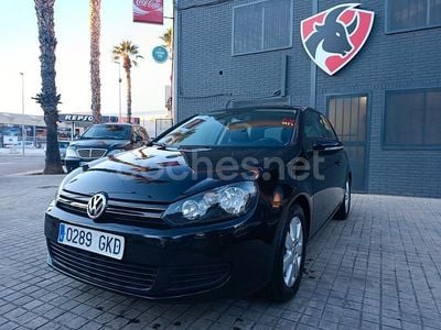 Negro Usado 2008 VW Golf VI Highline Berlina | 10.900 € (Caro)