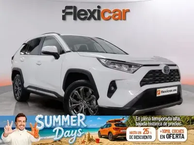 Usado Toyota RAV4 Hybrid Advance 218 CV (160 kW) 2023 Blanco SUV