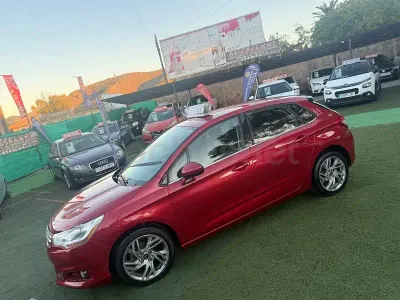 Usado Citroën C4 Business Class 92 CV (67 kW) 2012 Granate Berlina