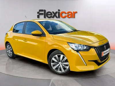 Usado Peugeot 208 Active 101 CV (74 kW) 2020 Amarillo Utilitario