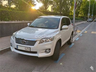 Begagnad Toyota RAV4 Advance 158 HK (116 kW) 2010 Vit SUV