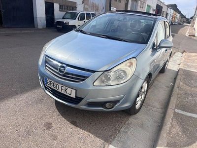 Usado Opel Corsa Cosmo 90 CV (66 kW) 2007 Azul Utilitario