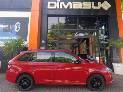 Usado Skoda Fabia 75 CV (55 kW) 2019 Rojo Utilitario