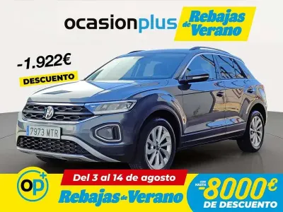 Usado VW T-Roc Life 110 CV (80 kW) 2024 Gris SUV