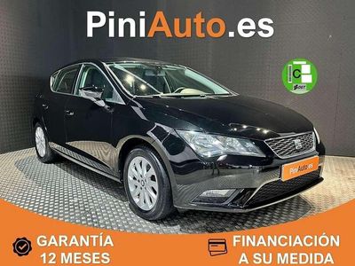Usado Seat Leon ST Reference 110 CV (80 kW) 2016 Negro Familiar
