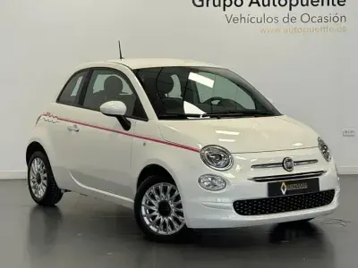 Używany Fiat 500 Lounge 71 KM (52 kW) 2020 Beżowy Hatchback