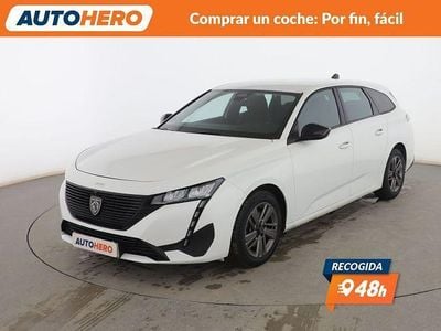 Usado Peugeot 308 Active 131 CV (96 kW) 2022 Blanco Familiar