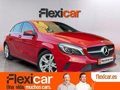 Usado Mercedes A200 Urban 136 CV (100 kW) 2017 Rojo