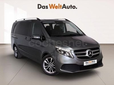 Usado Mercedes V250 Avantgarde 190 CV (139 kW) 2022 Gris / plata Monovolumen