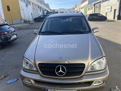 Usado Mercedes ML270 163 CV (119 kW) 2002 Beige SUV