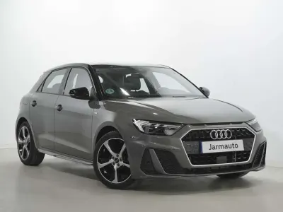 Usado Audi A1 Sportback 110 CV (80 kW) 2022 Gris Utilitario