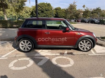 Usado Mini Cooper 116 CV (85 kW) 2007 Granate Utilitario