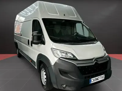 Usado Citroën Jumper 140 CV (102 kW) 2021 Blanco Monovolumen