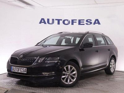 Usado Skoda Octavia Ambition 115 CV (84 kW) 2019 Negro Berlina