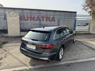 Usado Audi A4 S-Line 163 CV (119 kW) 2022 Gris / plata Familiar