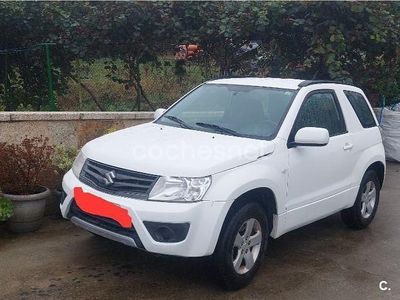 Blanco Usado 2014 Suzuki Vitara SUV | 11.900 € (Un poco caro)