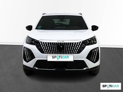Usado Peugeot 2008 Allure 100 CV (73 kW) 2025 Blanco SUV