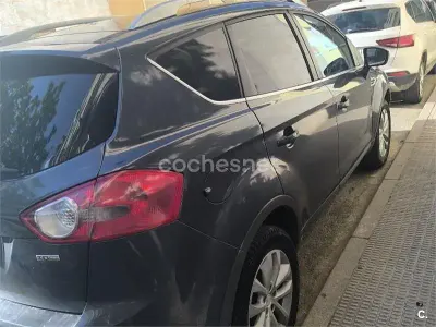 Usado Ford Kuga Trend 140 CV (102 kW) 2010 Negro SUV