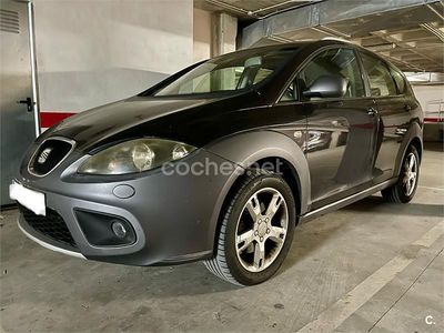 Usado Seat Altea 170 CV (125 kW) 2007 Negro Monovolumen