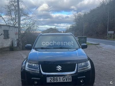 Negro Usado 2010 Suzuki Grand Vitara SUV | 9500 €