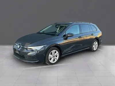 Usado VW Golf VIII Life 110 HP (80 kW) 2022 Cinzento Carrinha