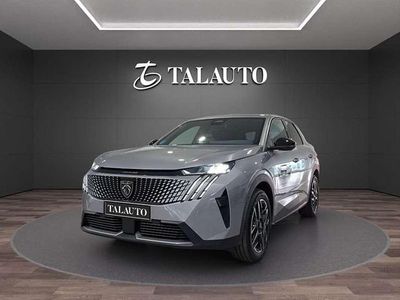 Usado Peugeot 3008 Allure 136 CV (100 kW) 2024 Gris SUV