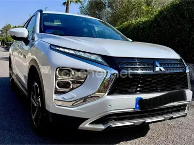 Usado Mitsubishi Eclipse Cross 188 CV (138 kW) 2022 Blanco SUV