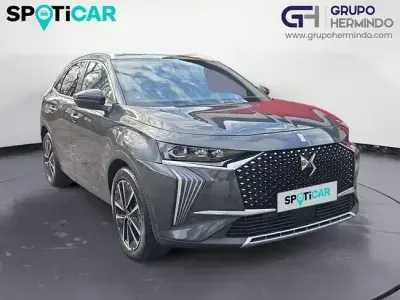Usado DS Automobiles DS7 Crossback Rivoli 300 CV (220 kW) 2024 Gris SUV
