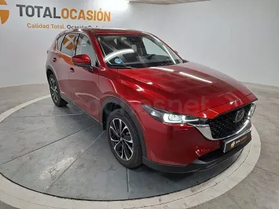 Usado Mazda CX-5 Exclusive-Line 165 CV (121 kW) 2023 Rojo SUV