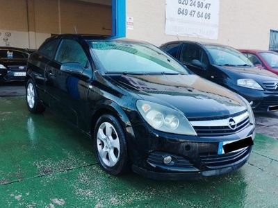 usado Opel Astra GTC 1.9 cdti 150 cv