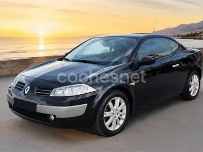 Usado Renault Mégane Cabriolet Privilege 135 CV (99 kW) 2005 Negro Descapotable