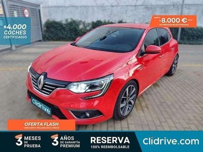 Usado Renault Mégane IV Zen 110 CV (80 kW) 2017 Rojo Utilitario