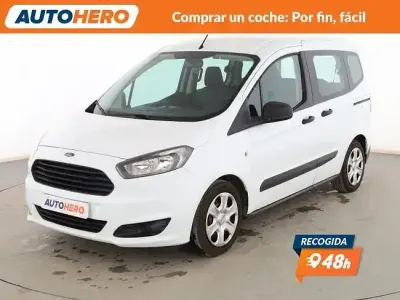Begagnad Ford Tourneo Courier Ambiente 100 HK (73 kW) 2015 Vit Minibuss