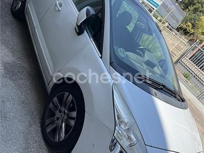 Blanco Usado 2012 Peugeot 5008 Allure Monovolumen | 6700 € (Precio justo)