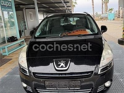 Usado Peugeot 5008 Allure 156 HP (114 kW) 2012 Preto Monovolume