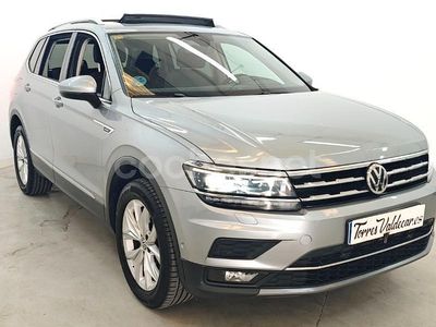 Usado VW Tiguan Allspace Sportline 190 CV (139 kW) 2020 Gris / plata SUV