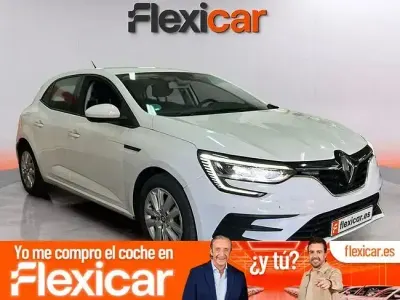 Usado Renault Mégane II Intens 115 CV (84 kW) 2022 Blanco Berlina