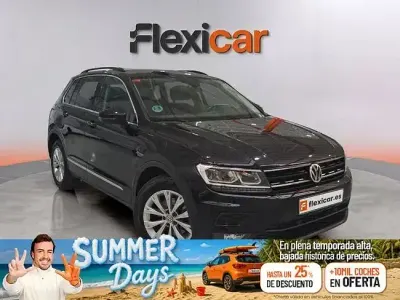Usado VW Tiguan Sportline 150 CV (110 kW) 2019 Negro SUV