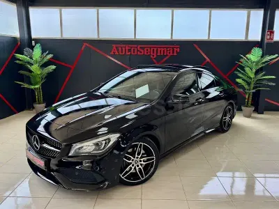 Occasion Mercedes CLA220 177 PK (130 kW) 2018 Zwart Sedan