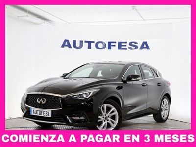 Infiniti Q30