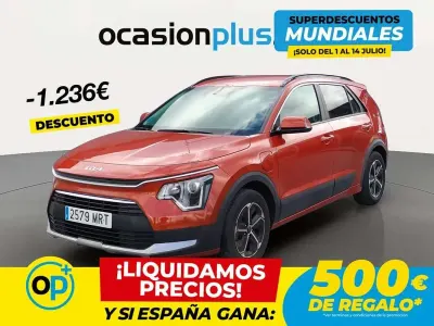 Usado Kia Niro 184 CV (135 kW) 2024 Naranja SUV