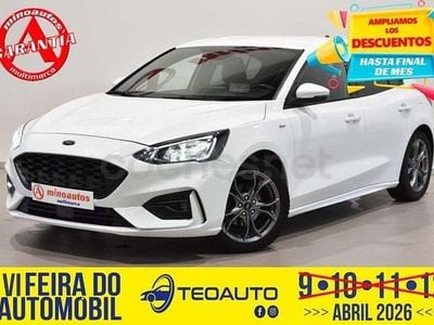Begagnad Ford Focus ST-Line 126 HK (92 kW) 2021 Vit Halvkombi