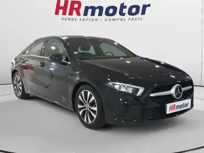 Usado Mercedes A180 136 HP (100 kW) 2022 Sedan