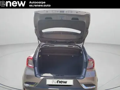 Usado Renault Captur Initiale Paris 160 CV (117 kW) 2021 Gris SUV