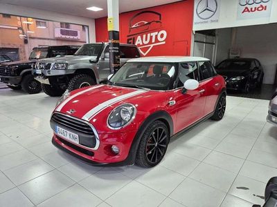 Usado Mini ONE 102 CV (75 kW) 2018 Rojo Utilitario