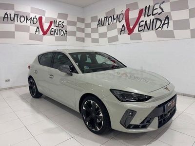 Usado Cupra Leon 150 CV (110 kW) 2024 Gris / plata Berlina